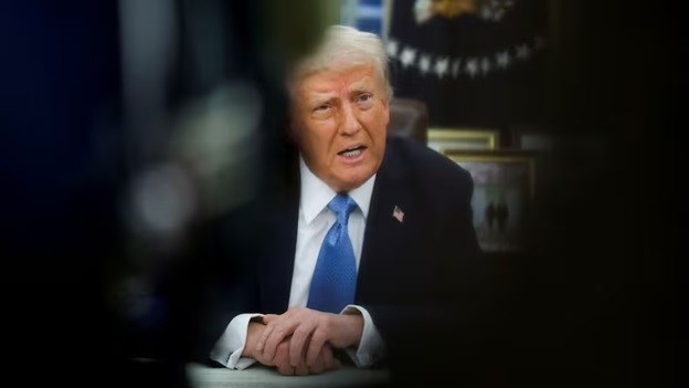 llllllllllll